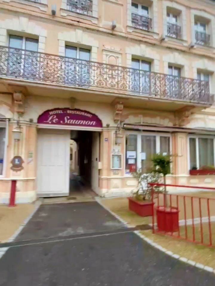 Instagram post from marinabellet2024. This post is in position 0.